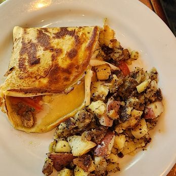 Crepeville - Pesto chicken crepe with potato side - Breakfast & Brunch Near Me - Davis, California