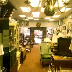 Julie's shop on paint