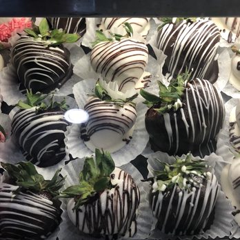 Chompie's - Delis Near Me - Scottsdale, Arizona