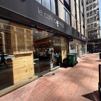Le Café Coffee - Outside - Sandwiches Near Me - New York, New York Le Café Coffee - Outside - Sandwiches Near Me - New York, New York