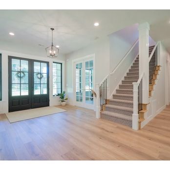 Ivy Contracting - the entryway to a home - General Contractors Near Me