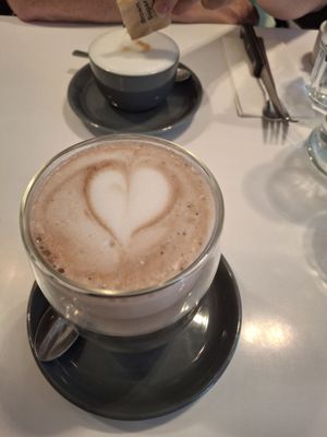 Kipferl Restaurant & Patisserie by null