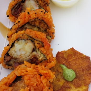 Kocina Stingray Sushifusion 2Go - Merengue roll - Food Trucks Near Me - Rochester, New York Kocina Stingray Sushifusion 2Go - Merengue roll - Food Trucks Near Me - Rochester, New York