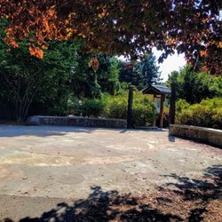 The little circular patio!