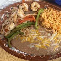 Nana's Cafe - Shrimp fajitas (1/14/2024)