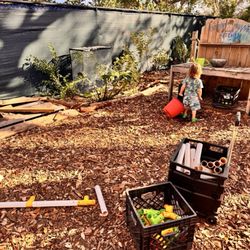 Cocoplum Nature School - Outdoor mud kitchen