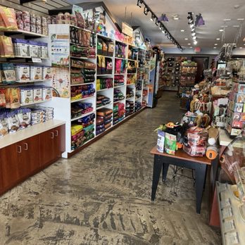 Three Dog Bakery - Rice Village - The store with so much to choose from - Pet Stores Near Me - Houston, Texas Three Dog Bakery - Rice Village - The store with so much to choose from - Pet Stores Near Me - Houston, Texas