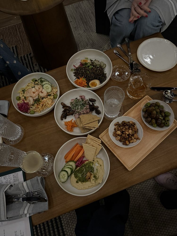 Pleasants Provisions Logo