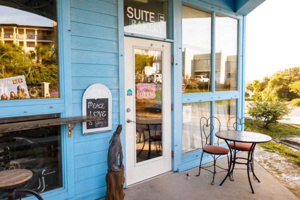 Blue Mountain Bakery by null