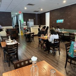 Nalan Indian Cuisine - Inner decor