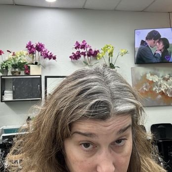 Lizy Beuaty Salon - How entered the facility! No please don't look at me! - Hair Salons Near Me - Dallas, Texas Lizy Beuaty Salon - How entered the facility! No please don't look at me! - Hair Salons Near Me - Dallas, Texas