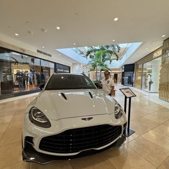 South Coast Plaza - My next Suv LOL - Shopping Centers Near Me - Costa Mesa, California