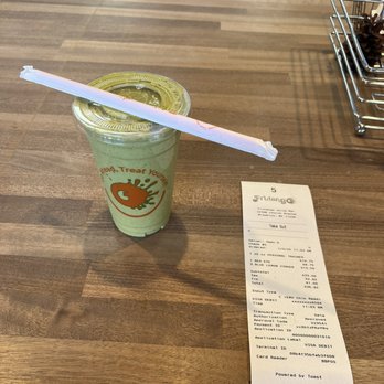 Frutango Juice Bar - PERSONAL TRAINER - Juice Bars & Smoothies Near Me - Brooklyn, New York