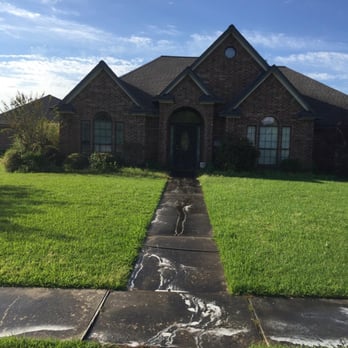 All Seasons Powerwash - BEFORE - Pressure Washers Near Me All Seasons Powerwash - BEFORE - Pressure Washers Near Me