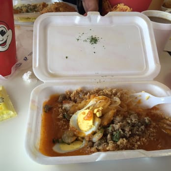 Jollibee - Fast Food Near Me - Carson, California
