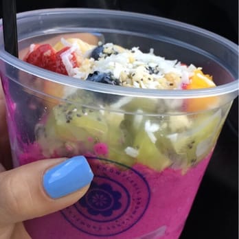Snowflakes - Pitaya works, delicious! - Shaved Ice Near Me - Artesia, California Snowflakes - Pitaya works, delicious! - Shaved Ice Near Me - Artesia, California
