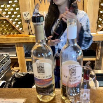 Big Door Vineyards - Sommelier Kristen - Wineries Near Me - White, Georgia