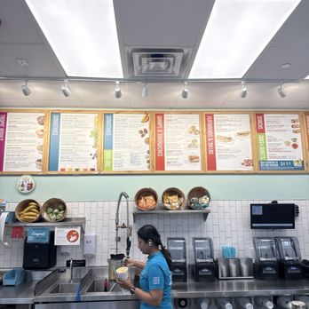 Tropical Smoothie Cafe - Juice Bars & Smoothies Near Me - New Brunswick, New Jersey Tropical Smoothie Cafe - Juice Bars & Smoothies Near Me - New Brunswick, New Jersey