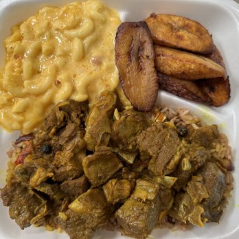 Island Express Restaurant - Goat - Caribbean Near Me - Elburn, Illinois