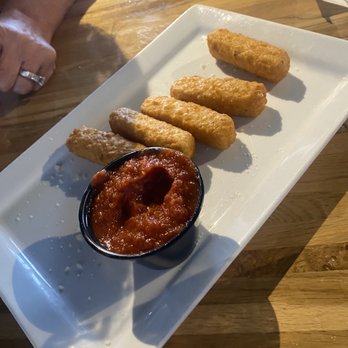 Mavi Waterfront Bar & Grill - Fried Mozzarella - Sports Bars Near Me - Jacksonville Beach, Florida Mavi Waterfront Bar & Grill - Fried Mozzarella - Sports Bars Near Me - Jacksonville Beach, Florida