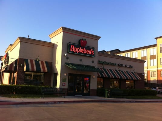 Applebee's Grill + Bar by null