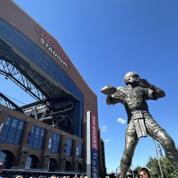 Lucas Oil Stadium - Peyton Manning statue out front - Stadiums & Arenas Near Me - Indianapolis, Indiana Lucas Oil Stadium - Peyton Manning statue out front - Stadiums & Arenas Near Me - Indianapolis, Indiana