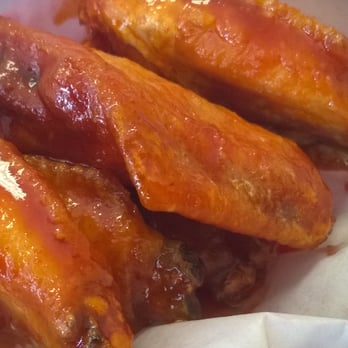Greg's Place - Siriacha honey wings - New American Near Me - Orlando, Florida