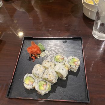 Tomo - California sushi roll - Sushi Bars Near Me - New Albany, Indiana Tomo - California sushi roll - Sushi Bars Near Me - New Albany, Indiana