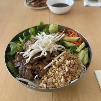 Sesame Dinette - Vermicelli Noodle Salad Bowl - Bun - Vietnamese Near Me - Long Beach, California
