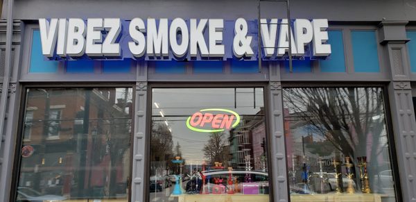 chill vibez smoke and vape photos UPENDS Guide to the Best Vape Shops in Connecticut main image 0