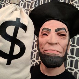 Victory props for the Bank Heist room.