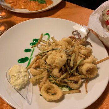Le Grazie - Calamari - Pizza Near Me - Sorrento, NA Le Grazie - Calamari - Pizza Near Me - Sorrento, NA