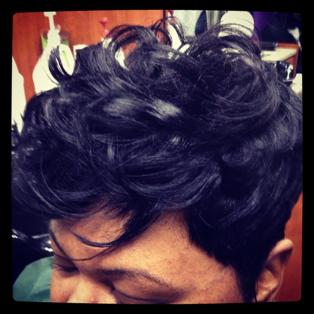 Hair By Tiffany Logo