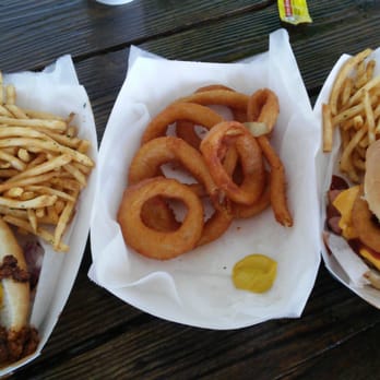 The Hatterasman - Hotdog with everything. Less than 2 bux. - American Near Me - Hatteras, North Carolina