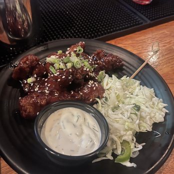 Town Tavern - Bars Near Me - Alameda, California