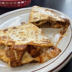 Tacos Villa - Chicharron quesadilla