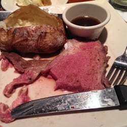 O'Charley's Restaurant & Bar - 8 oz Prime Rib medium rare