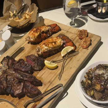 Eddie Merlot's - Steakhouses Near Me - Ashburn, Virginia