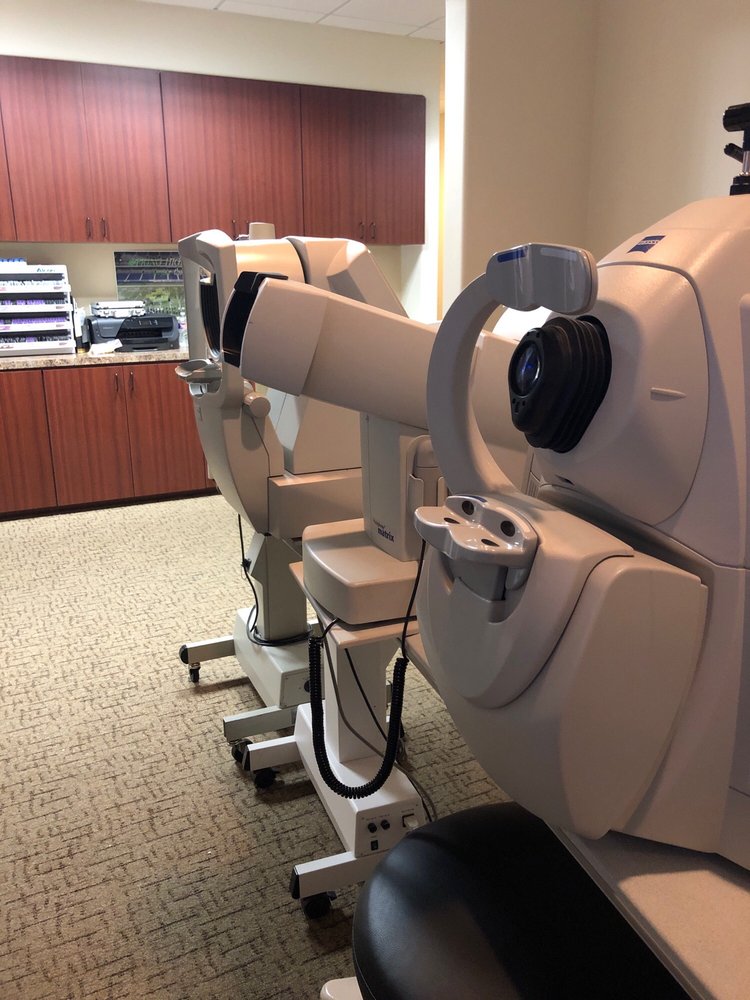 TEXAS STATE OPTICAL 35 Photos & 21 Reviews 19752 N Fwy Service Rd