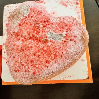 Mr Bear - Strawberry Cheesecake - Desserts Near Me - Queens, New York