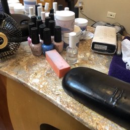 Messy place with poor products. Just look at all that clutter -- I should've known better. Messy place with poor products. Just look at all that clutter -- I should've known better.
