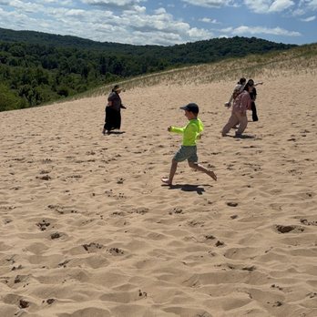 Sleeping Bear Dunes - Worth the quick hike to the post! - Campgrounds Near Me - Beulah, Michigan Sleeping Bear Dunes - Worth the quick hike to the post! - Campgrounds Near Me - Beulah, Michigan