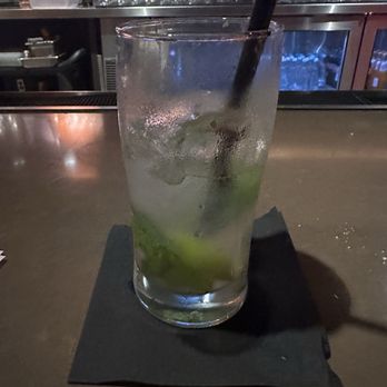 IPIC Pasadena - Mojito - Cinema Near Me - Pasadena, California