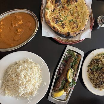 Pakwan Restaurant - 16th Street - Paneer Tikka Masala, Lamb Briyani, Basmati Rice, and Garlic Naan - Indian Near Me - San Francisco, California Pakwan Restaurant - 16th Street - Paneer Tikka Masala, Lamb Briyani, Basmati Rice, and Garlic Naan - Indian Near Me - San Francisco, California