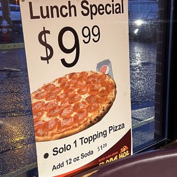 Stone Hot Pizza - Pizza Near Me - Falls Church, Virginia