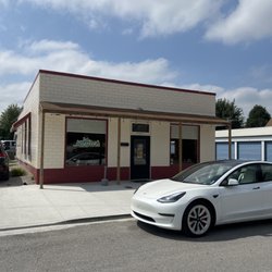 La Mixteca - Store front, street view, front door