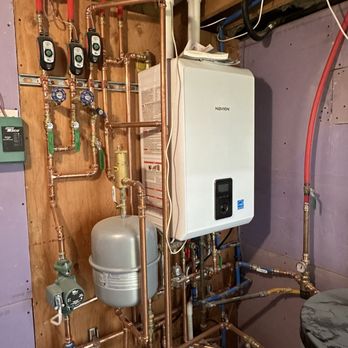 1. Bee Wise Heating and Cooling