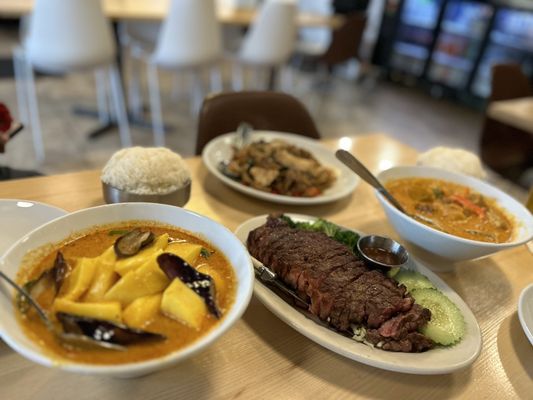 Mekong Cuisine Lao & Thai by null
