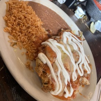 Alamo Cafe - Chile relleno with chicken fajitas - Tex-Mex Near Me - San Antonio, Texas Alamo Cafe - Chile relleno with chicken fajitas - Tex-Mex Near Me - San Antonio, Texas