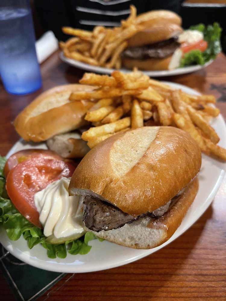 JAMIE’S BROADWAY GRILLE 547 Photos & 827 Reviews 427 Broadway